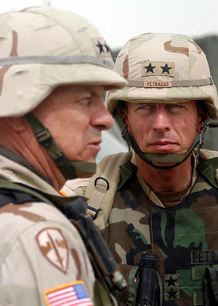 http://www.natsukijun.com/svnow/427px-Petraeus_and_Lieutenant_General_William_S._Wallace.jpg