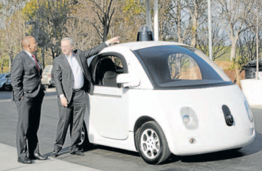 http://www.natsukijun.com/svnow/Google%20self-driving%20car%20with%20Schmidt.png