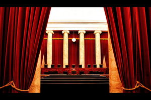 Inside_the_United_States_Supreme_Court.jpg