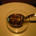 自家製豆腐にわけぎとごぼうのソース