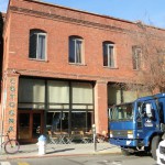 お隣の姉妹店、田舎風イタリアンのコトーナ