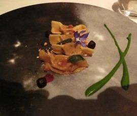 五品目はひな鳩のパスタ