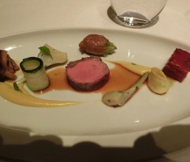 今日の主役はナパバレーの農場で育った子羊