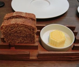 朝鮮人参の蜂蜜漬けはバターにどうぞ