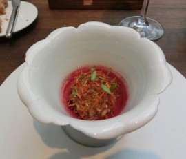 三品目はポテトサラダに小さな田作り