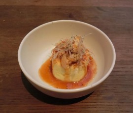 ダンジェネスクラブのオムレツは明石焼風