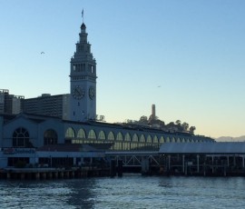 海からの眺め(14番埠頭より)