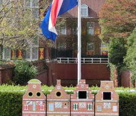 あら、ゴミ箱までかわいい