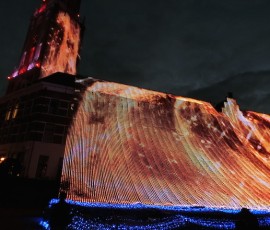 もう一度「龍」にクギづけ