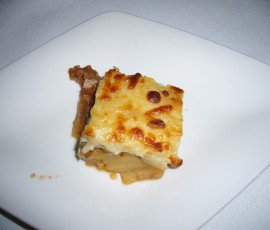 14.前菜のムサカ