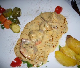 15.海老のブロシェット。ウゾーのソースが抜群