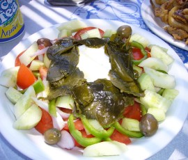 17.ボリュームたっぷり田舎風サラダ