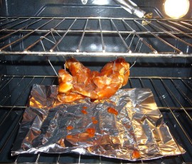 後日、バーベキューソースを再利用