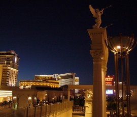 シーザス・パレスはどんどん拡張