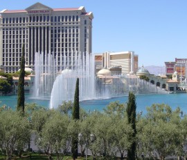 15分おきの噴水のショーが有名