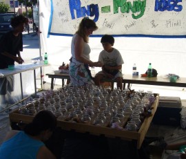 ピンポンボール投げ