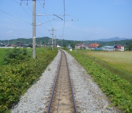 トンネルがだいぶ近づいて来ます