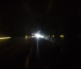 出口が近づいて来た