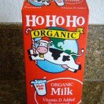 牛乳のクリスマス版。ホーホーホーとは、サンタさんの笑い声