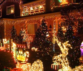 鹿さんのライトも凝っています