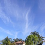 我が家に戻ると、空が真っ青