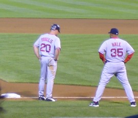 お次のユーキリスの三塁打で、レッドソックス2点を返す