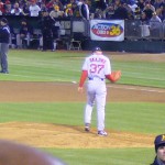 7回裏2アウト、岡島投手登場!