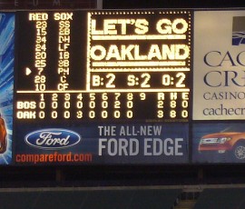 あとアウトひとつで、A'sの勝ち