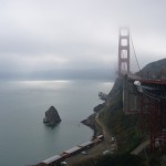 ご存じ、ゴールデンゲート橋。サンフランシスコの街も霧でけぶってる