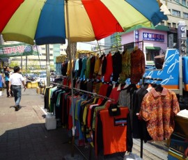 一枚たったの200円ですよ!