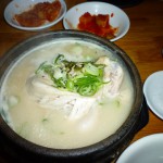 観光第一日目のお昼は、サムゲタン(参鶏湯)