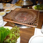 その晩はプルコギ屋さんに案内される