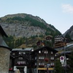 スイスといえば、シャレー風の造り