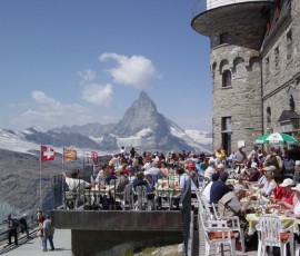 マッターホルンを望みながら、まずは一服どうぞ