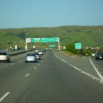 帰り道はちょっと遠回りして緑の山を