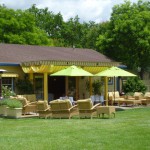 奥はイベント会場