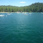 ゼファーコーヴの船着き場に近づく