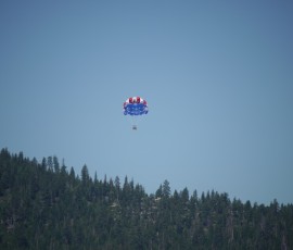 あちら側から、気球かと思ったら