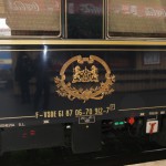 創業のワゴン・リ社のエンブレム