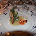 前菜のスズキとエビ。西洋茴香(ういきょう、アニス)の香りが美味