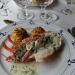 メインはロブスター。マッシュルームのソテーがよく合います
