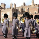 任務終了で、笑みもこぼれます