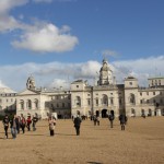 両宮殿に通じる入り口ホースガーズ