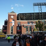 10月22日、リーグ優勝を目指し、AT&T Parkにはファンが殺到