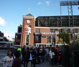 ホーム球場AT&T Parkに集まるファン