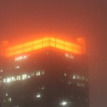 サンフランシスコ名物の霧にけぶるオレンジ