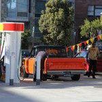 このトラックは色もオレンジ!