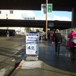 球場近くの駐車場。ゲーム日には料金が倍の40ドル